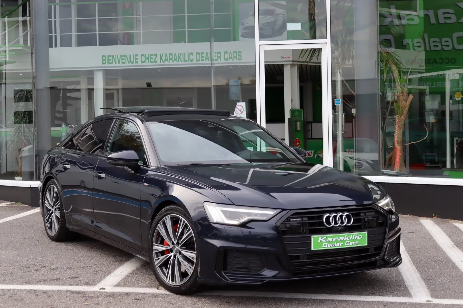 Audi A6 50TFSIe PHEV QUATTRO 3X S-LINE PANO MATRIX TVAC Bleu - 1