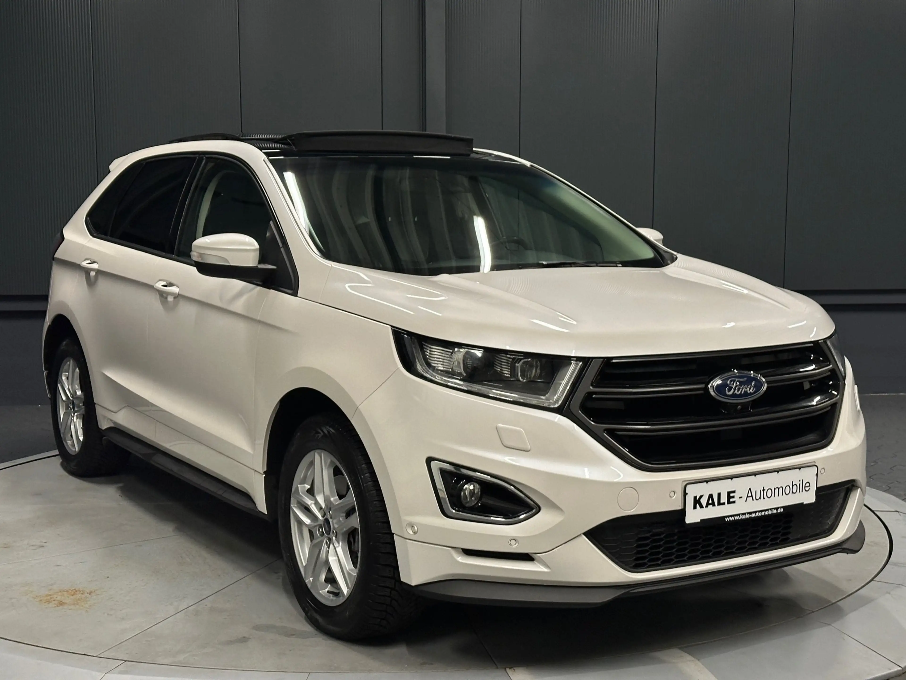 Ford Edge Sport 4x4 *Design-Paket*PANORAMA*AHK*360*ACC* — photo 7