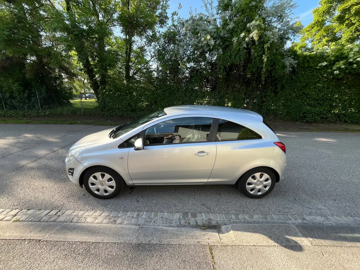 Opel Corsa Corsa 1,2 Silber - 2