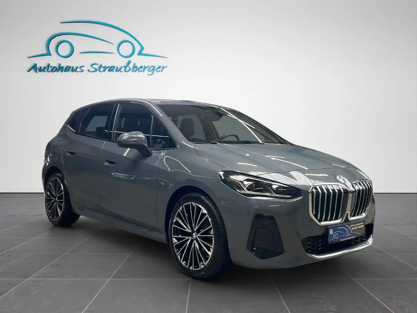BMW 218 218i AT  M-Sport, H&K, Aktivsitze, DAPro, Gris - 2