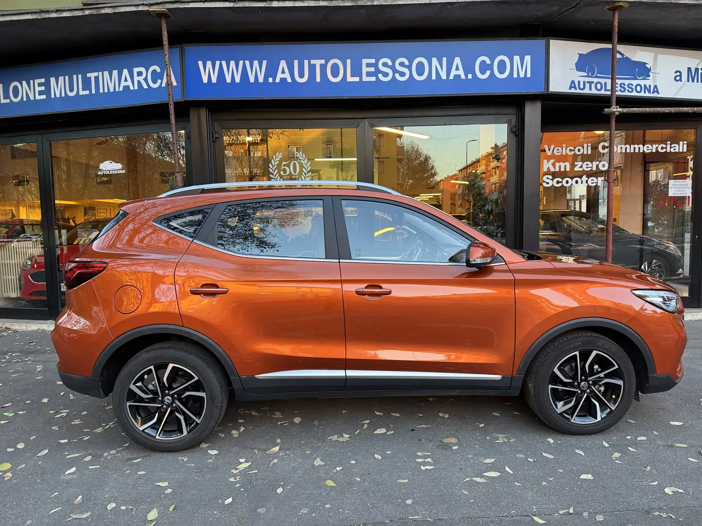 MG ZS ZS 2021 1.5 Luxury Orange - 1
