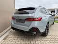 BMW i5 eDrive40 Touring /M SPORT PRO/ H.KARDON/360/HUD/.. Grau - thumbnail 3