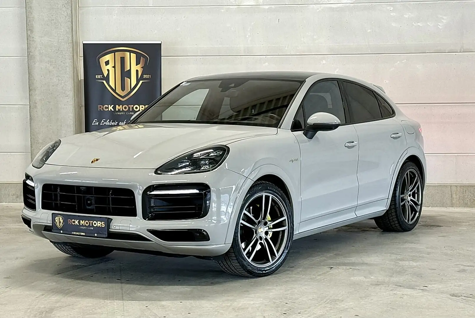 Porsche Cayenne Coupe E-Hybrid PHEV 17,9 kWh Aut.**PANO**HUD**B... Grau - 2