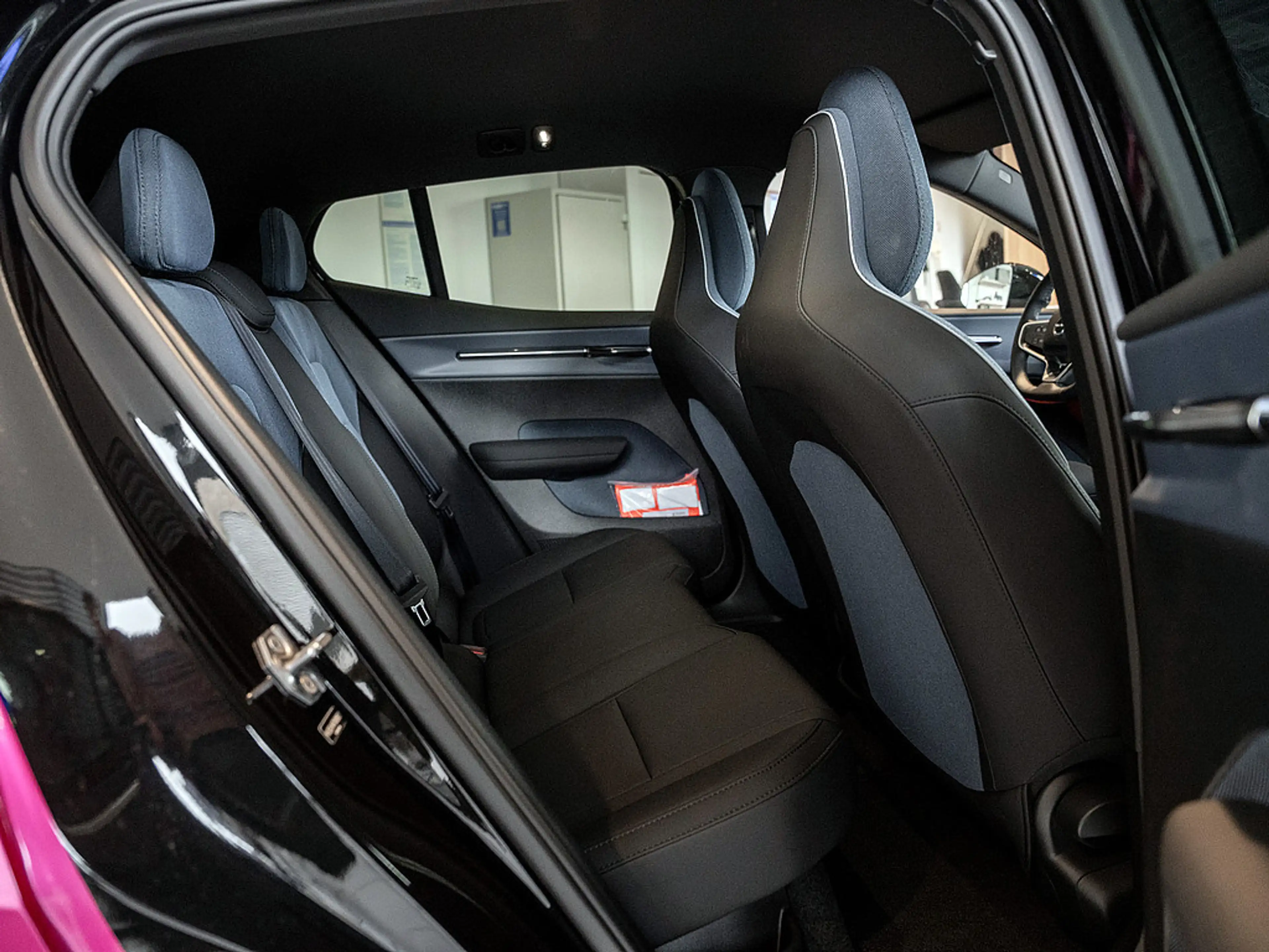 Volvo EX30 Plus Black Edition Heico Felgen, Heico F — photo 4