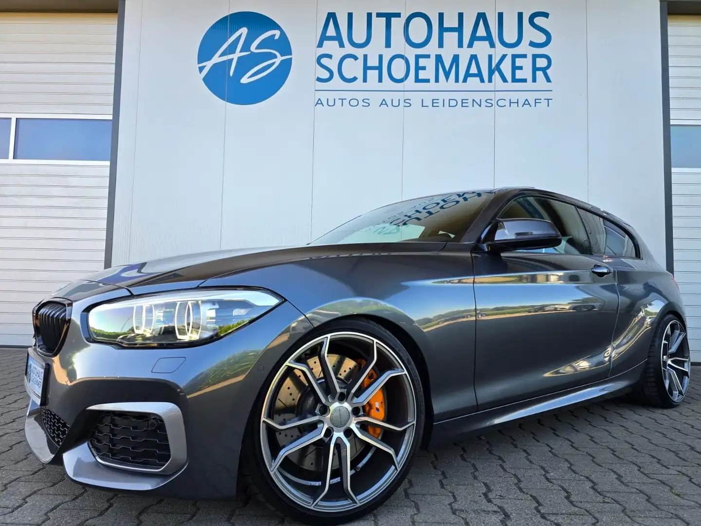 BMW 140 xDrive*DEUTSCH*KW-Gewinde,Perf-Bremse,19´´ Grau - 1