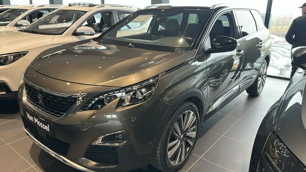 Peugeot 5008