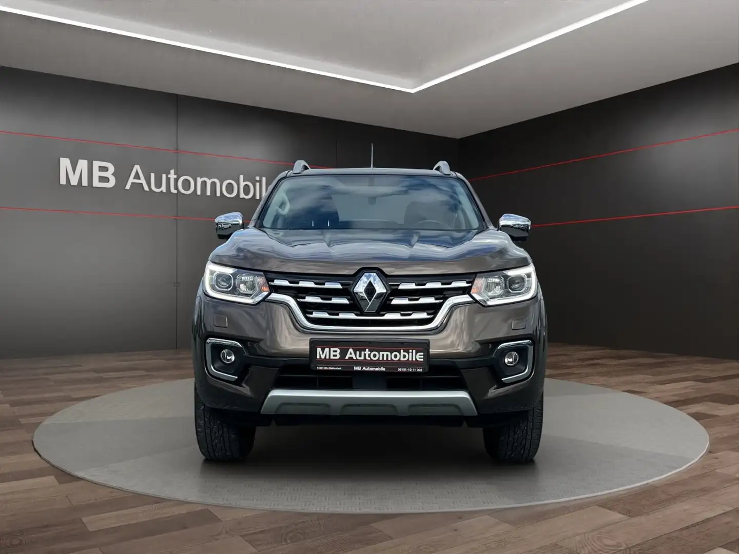 Renault Alaskan Intens Double Cab 4x4/360°/Leder/Navi Bruin - 2