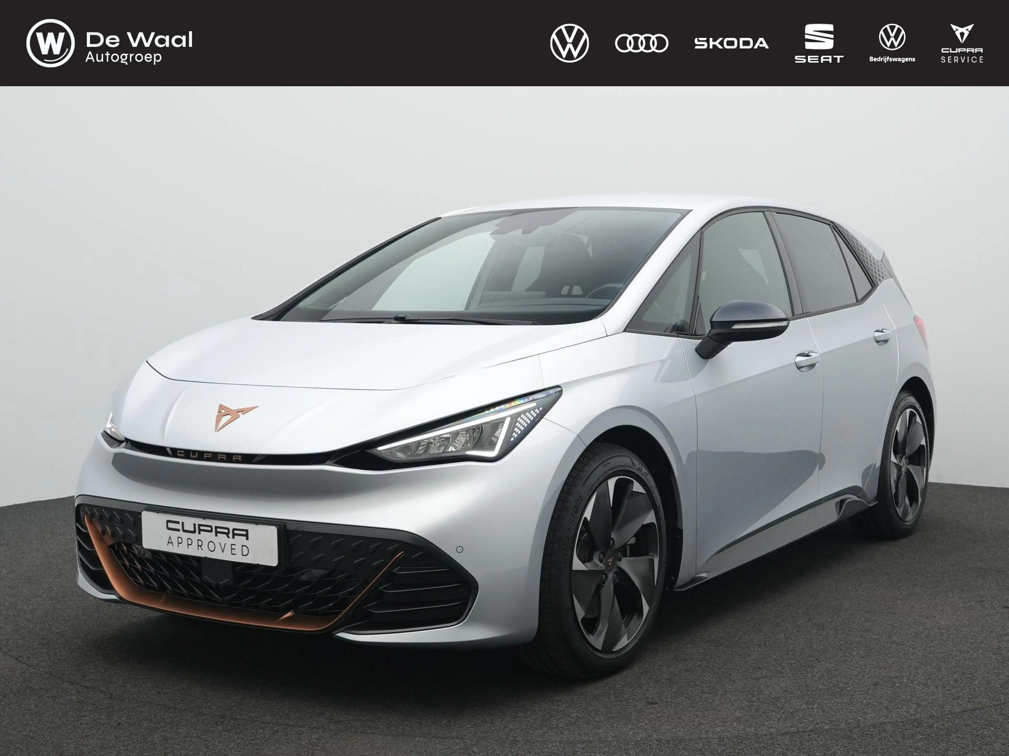 CUPRA Born Essential 63 kWh 231pk | Kuipstoelen | Navigatie |