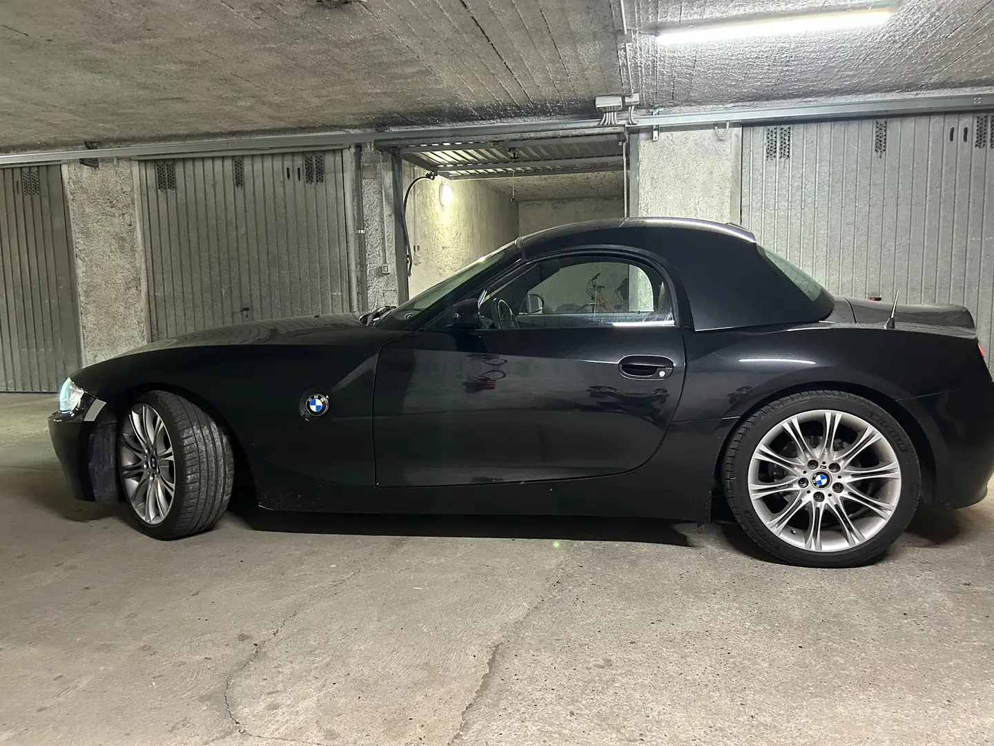 BMW Z4 E85 2.5i cat Roadster *HARD TOP* Schwarz - 1