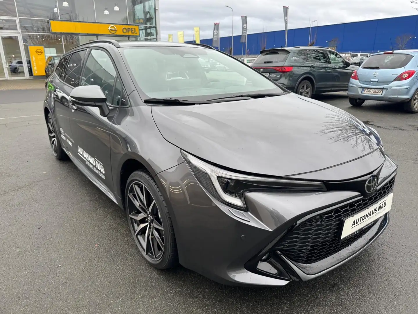 Toyota Corolla Touring 2.0 GR Sport 15 Jahre Relax-Garantie Schwarz - 2