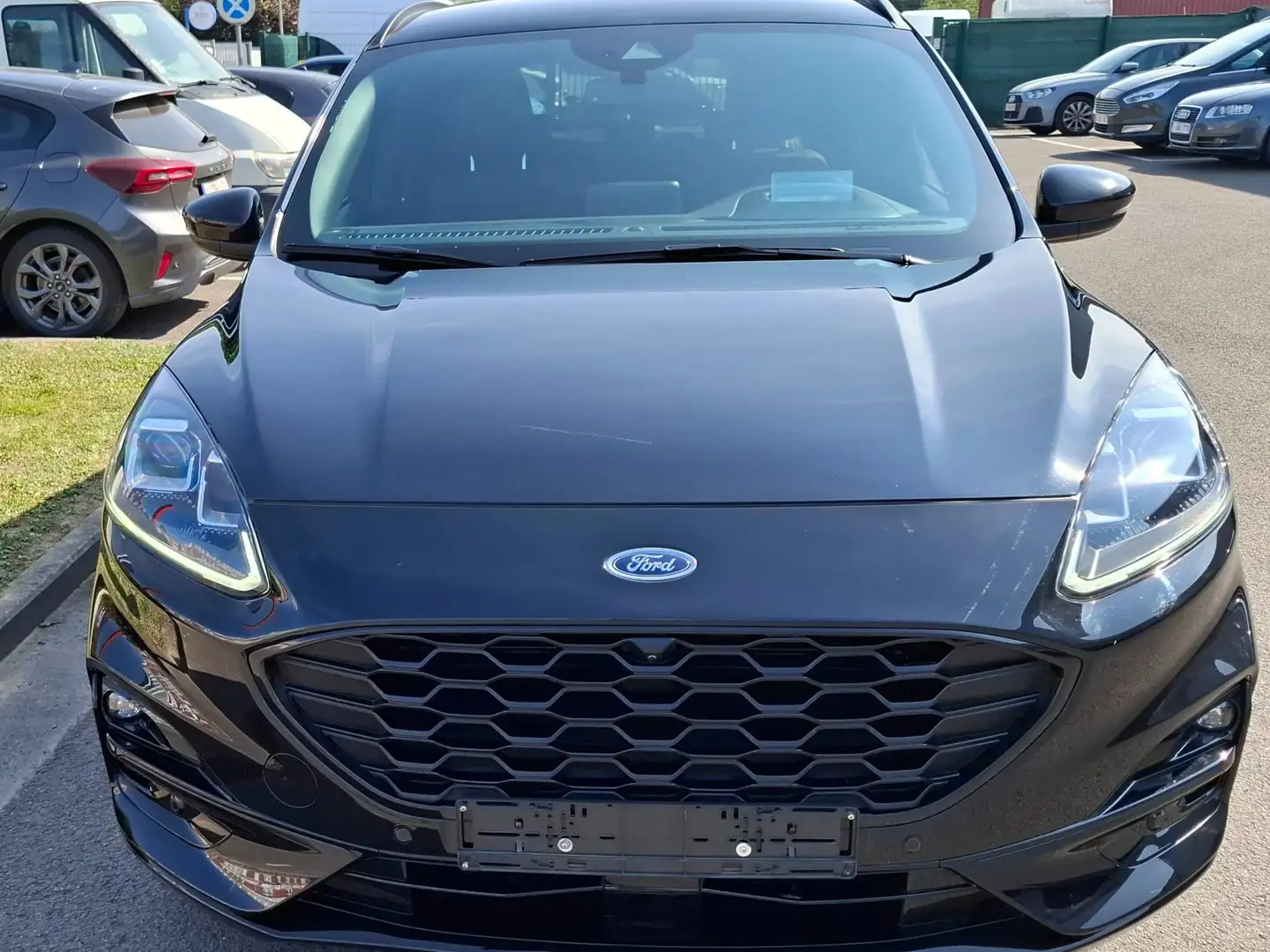Ford Kuga 1.5 TDCi EB FWD ST-Line X (EU6d) Zwart - 2