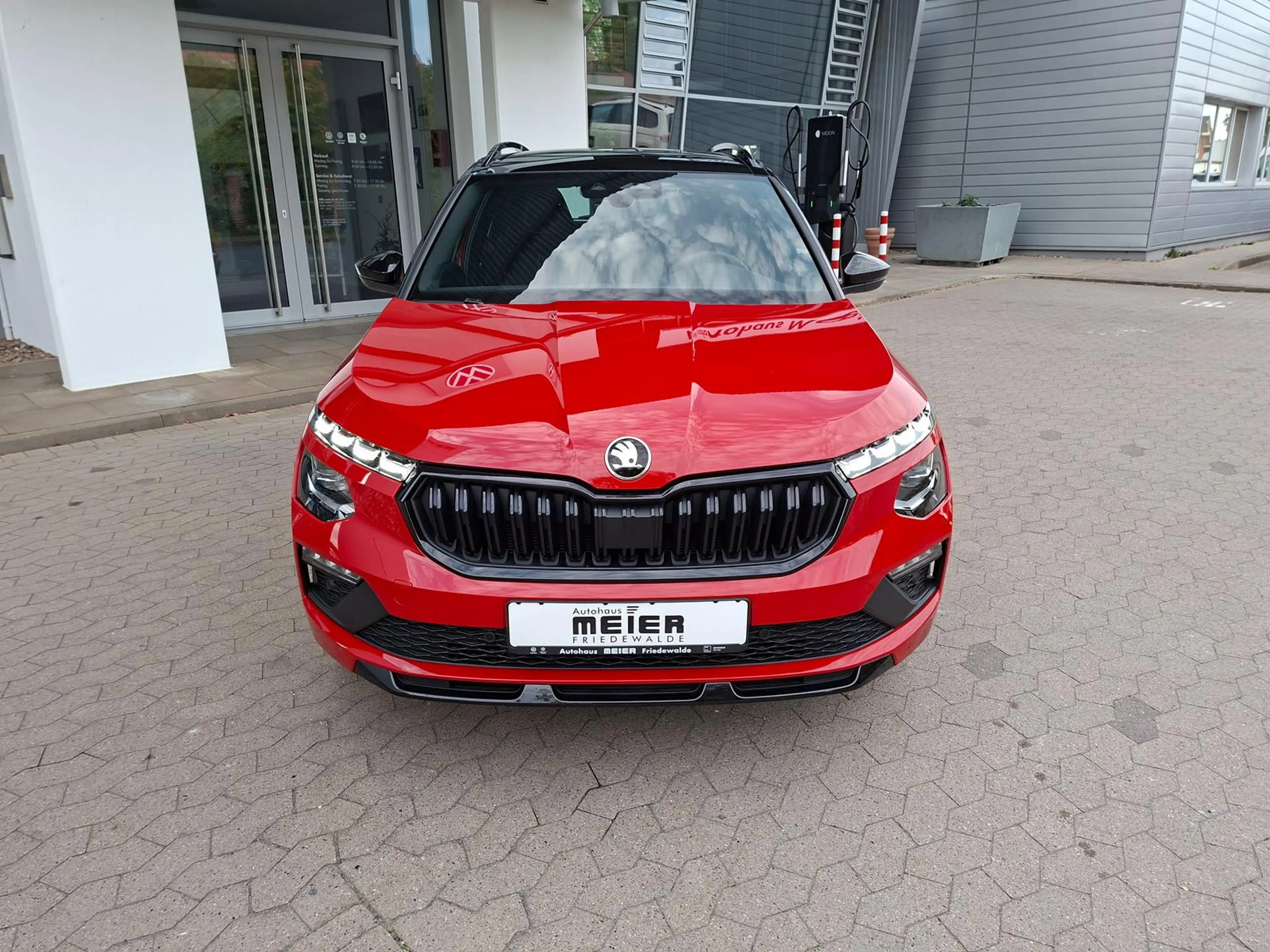 Skoda Kamiq Monte Carlo 1.5TSI DSG AHK Panorama Navi — photo 3