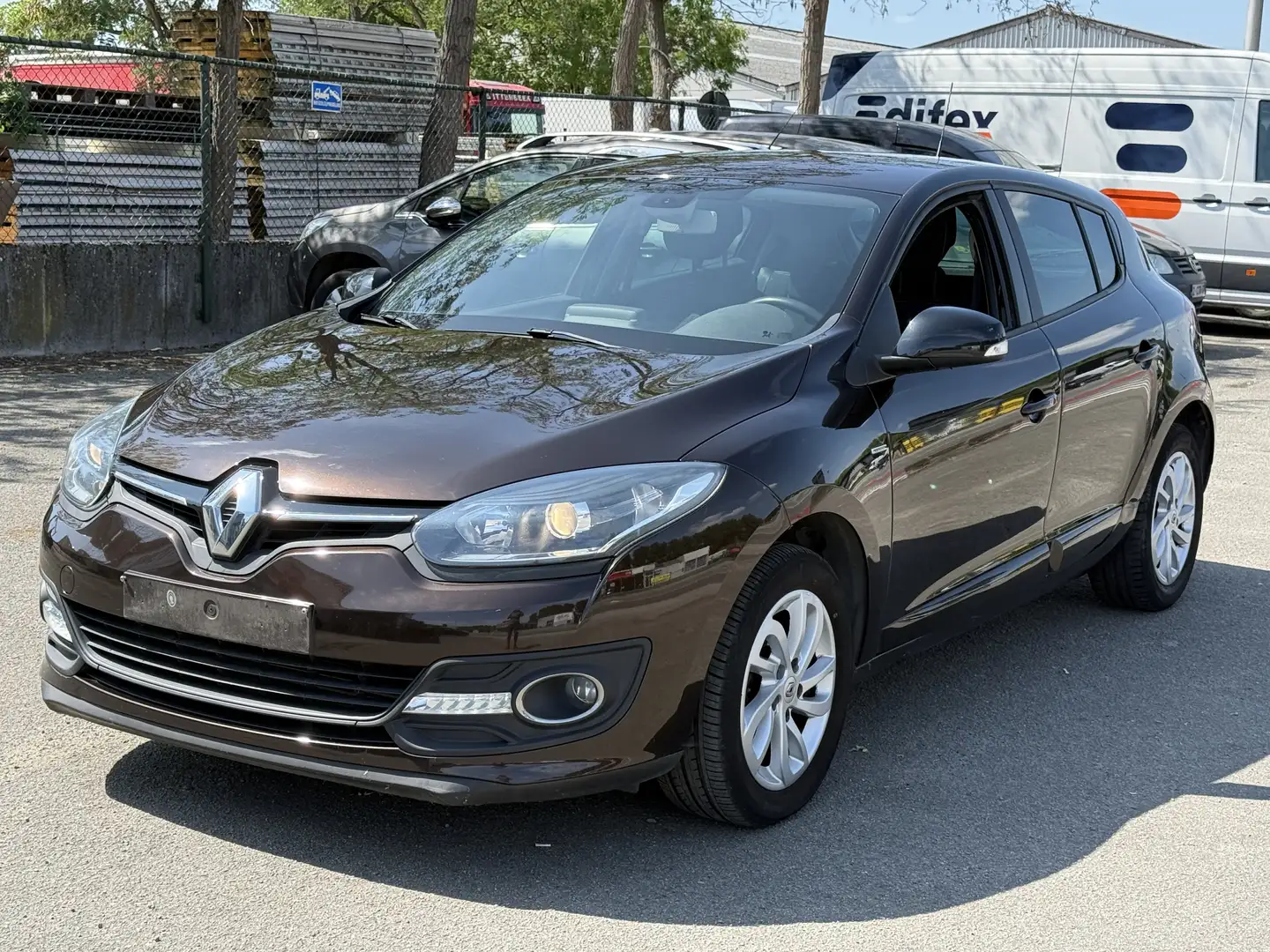 Renault Megane Mégane 1.2 TCE Energy Limited S&S 115 Marrón - 1