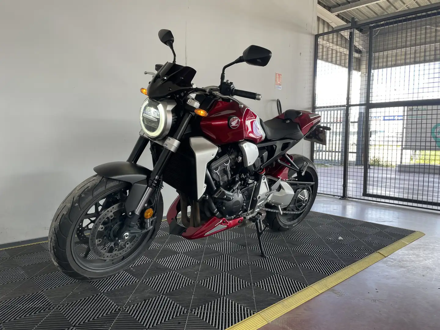 Honda CB 1000 Rood - 2