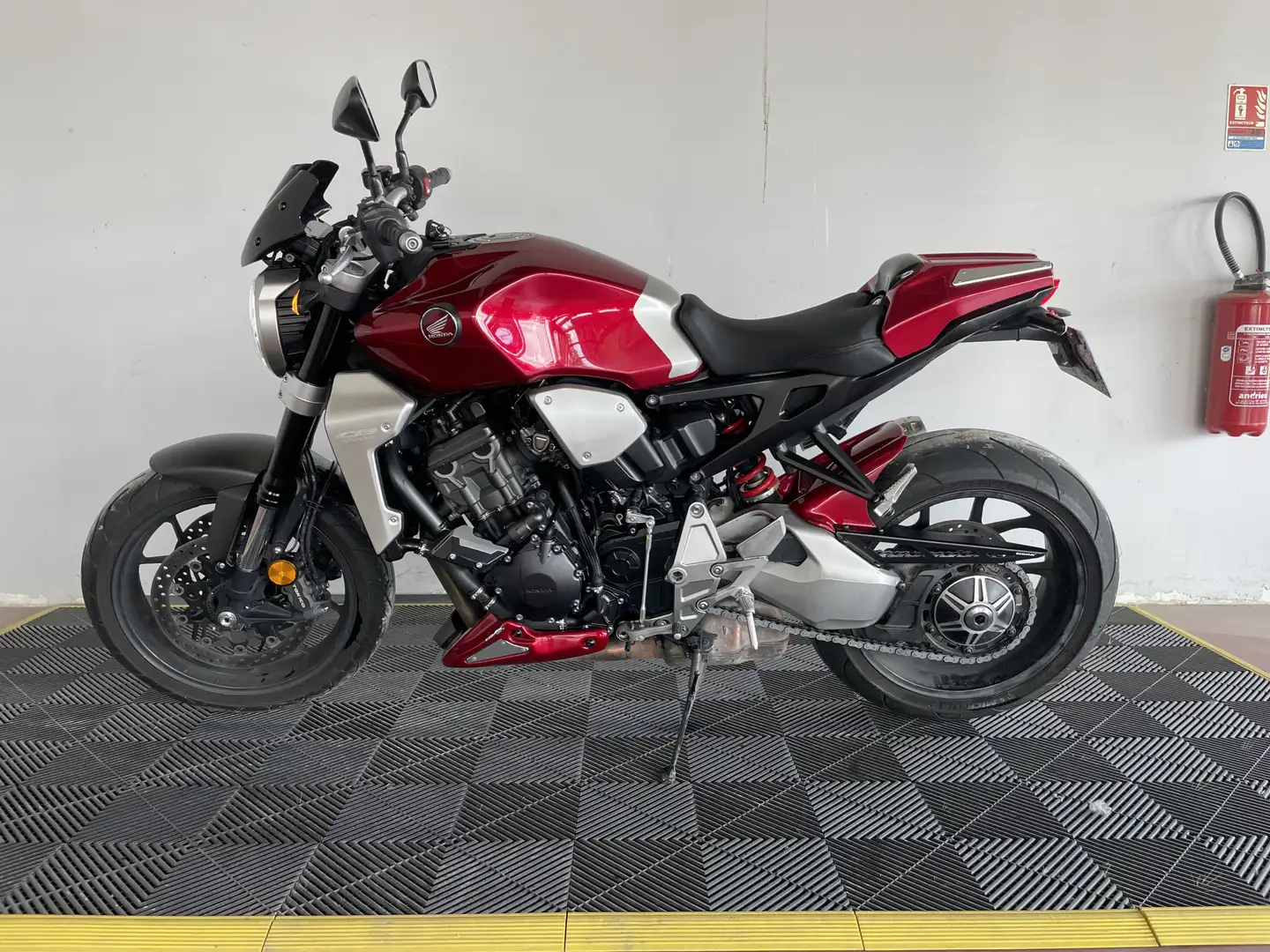 Honda CB 1000 Rood - 1