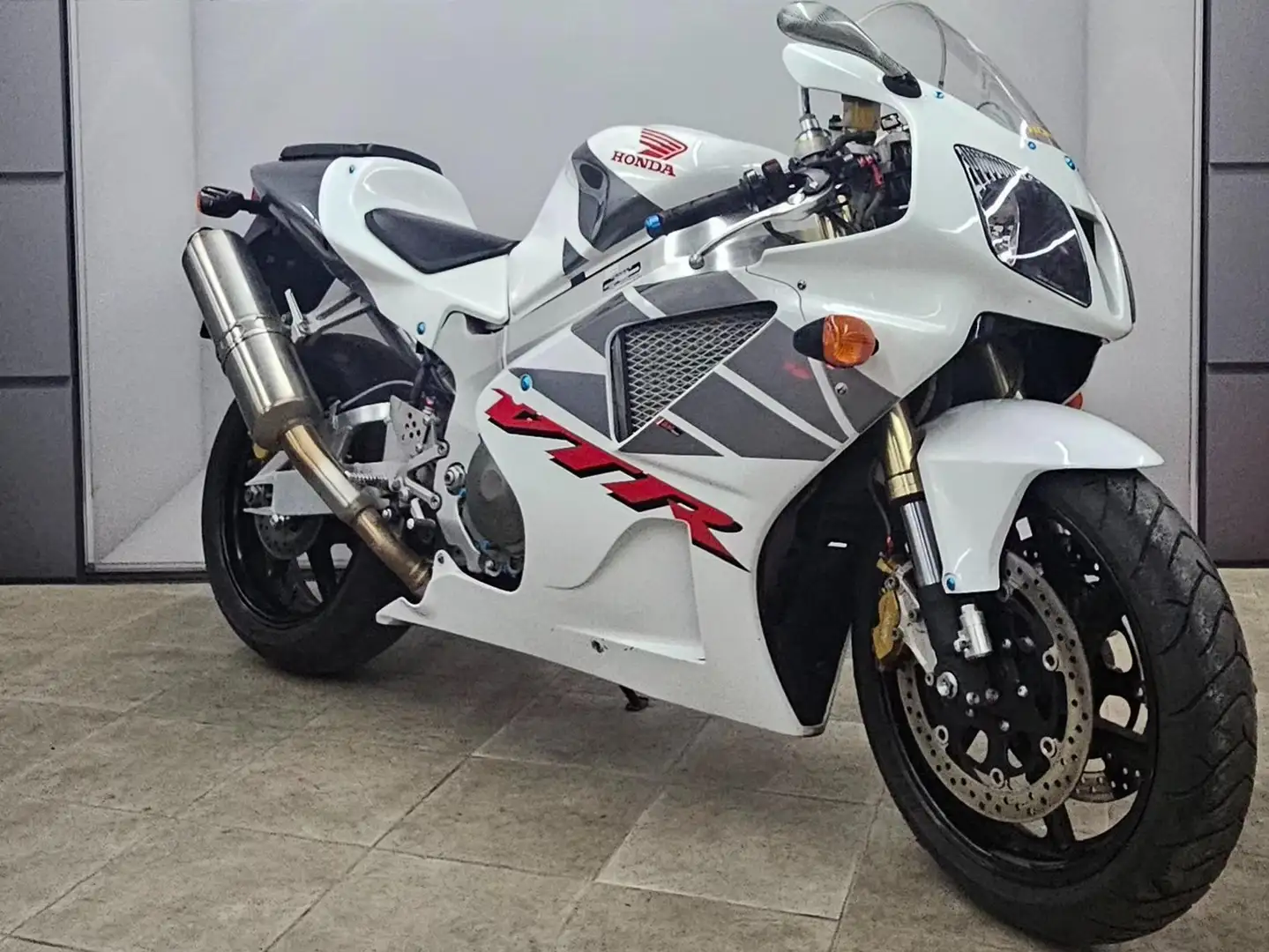 Honda VTR 1000 Blanco - 2