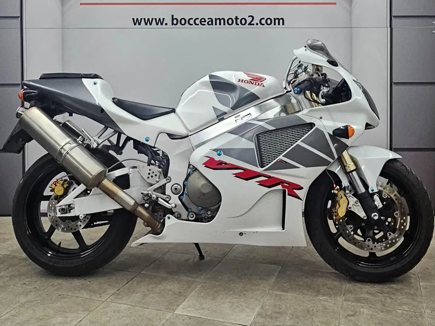 Honda VTR 1000 Blanco - 1