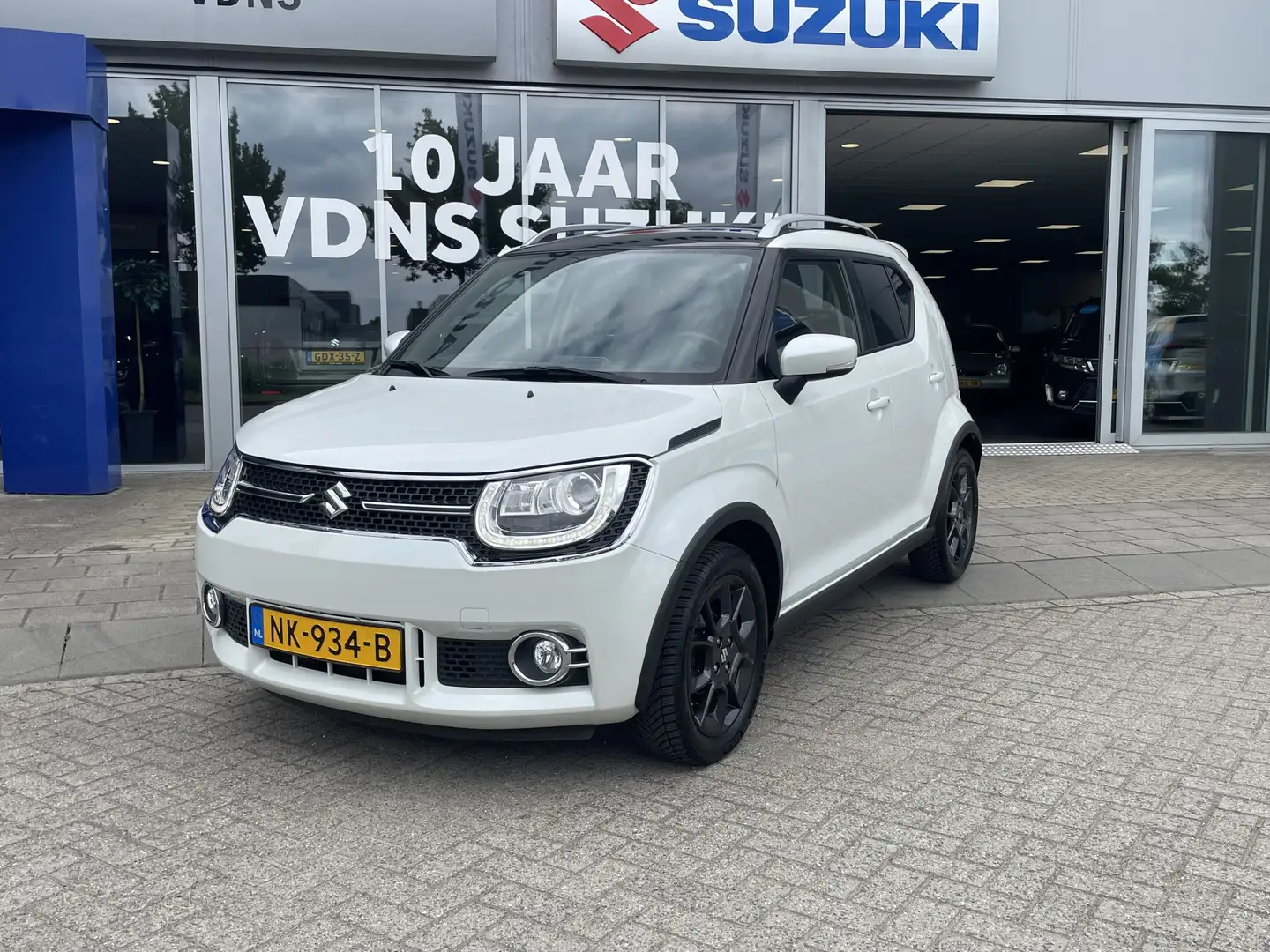 Suzuki Ignis 1.2 Stijl Intro | Automaat | Achteruitrijcamera | Blanc - 2