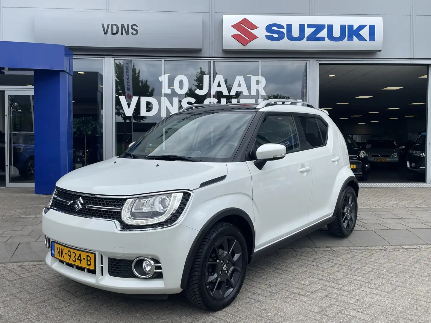 Suzuki Ignis 1.2 Stijl Intro | Automaat | Achteruitrijcamera | Blanc - 1