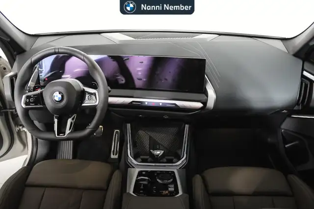 BMW X3 view 10