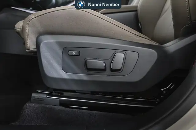 BMW X3 view 14