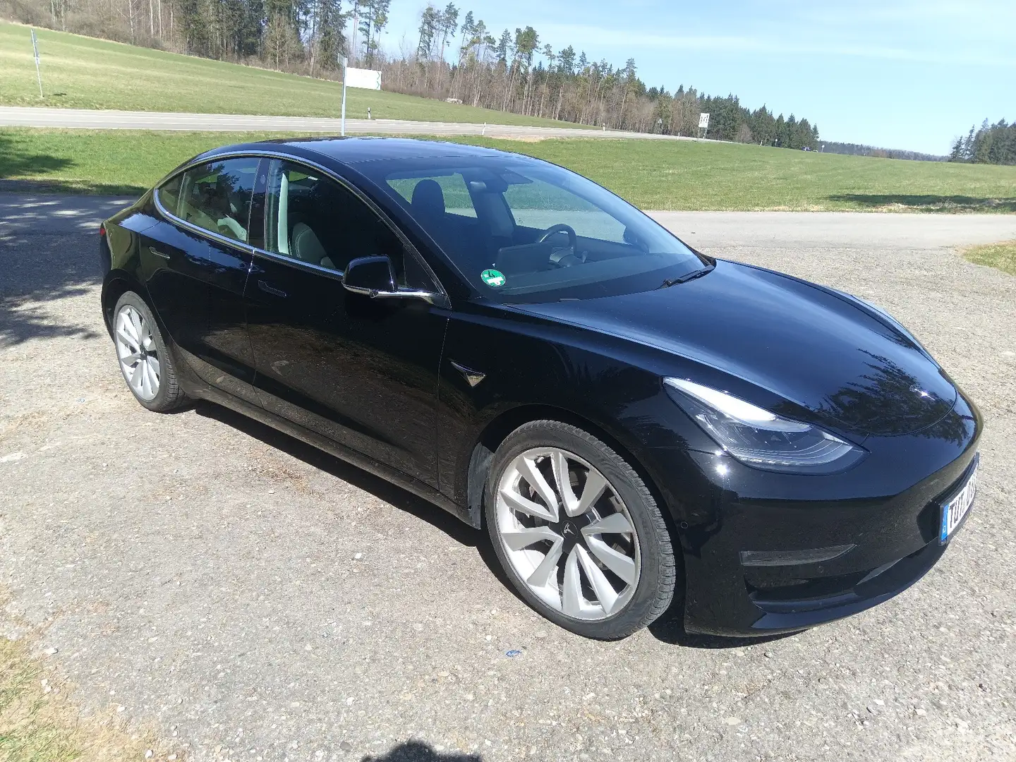 Tesla Model 3 Allradantrieb Dual Motor mit FSD - 1