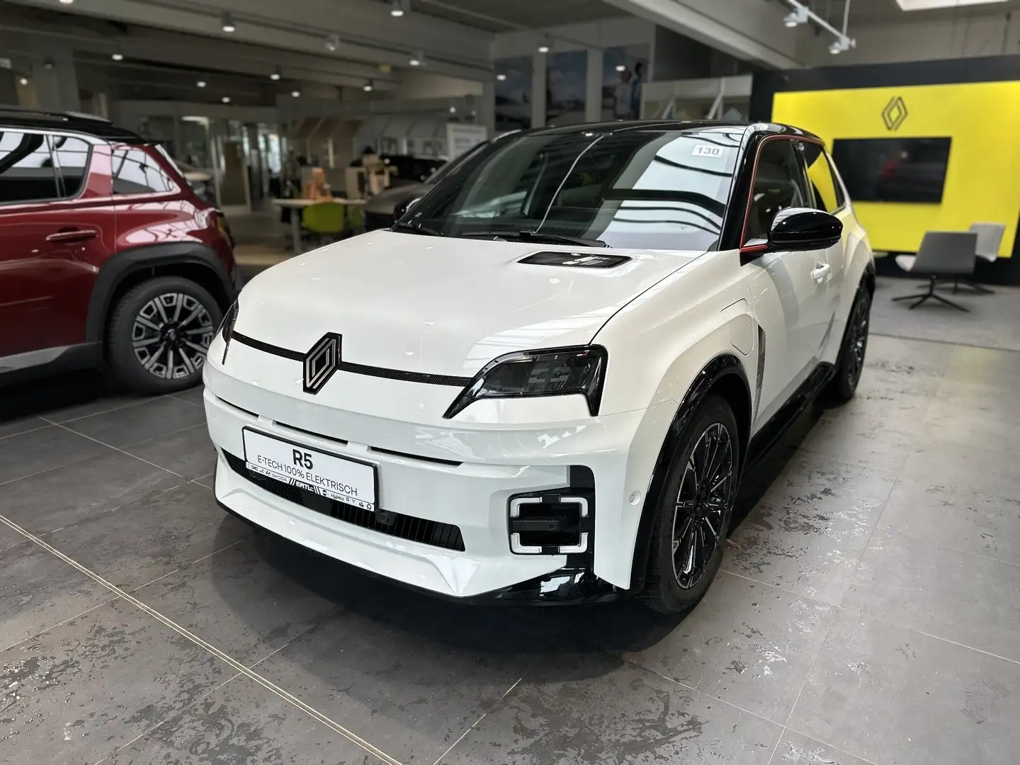 Renault R 5 Iconic Five 120 Urban Range Schwarz - 1