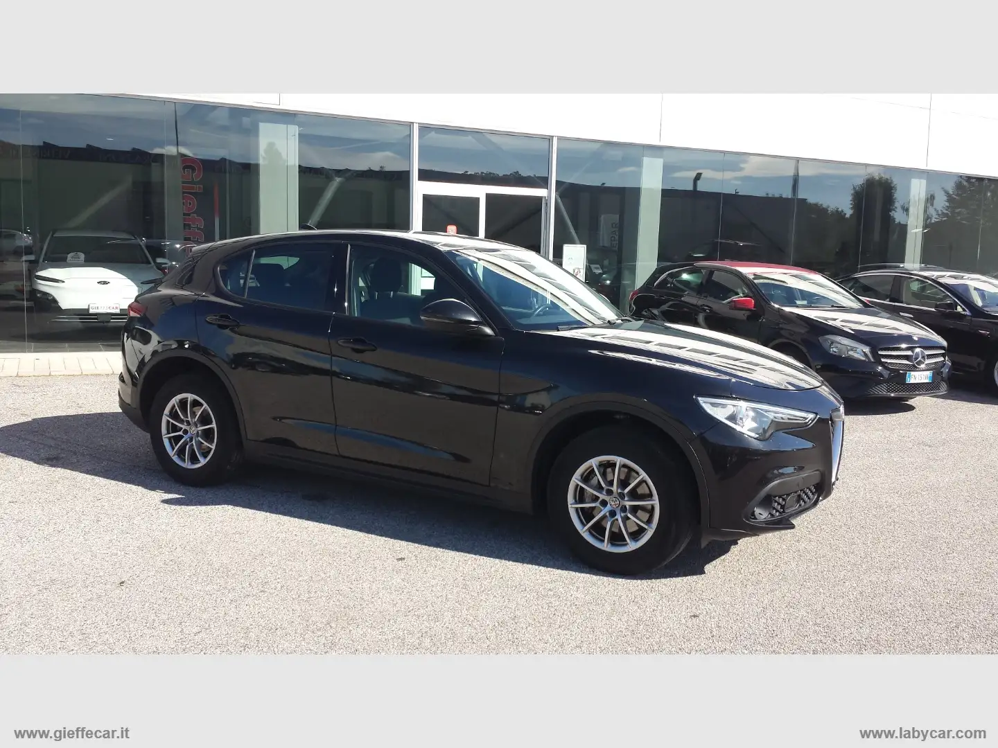 Alfa Romeo Stelvio 2.2 T.diesel 180 CV AT8 Q4 BUSINESS Nero - 1