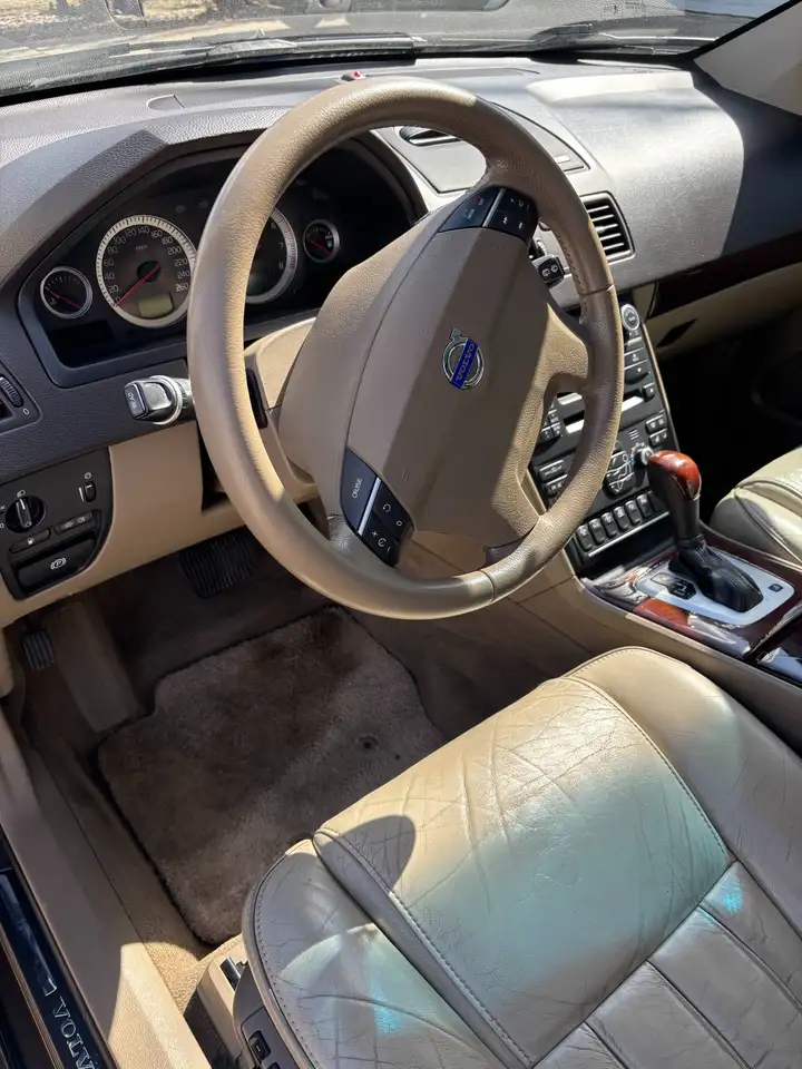 Volvo XC90 снимка Volvo XC90