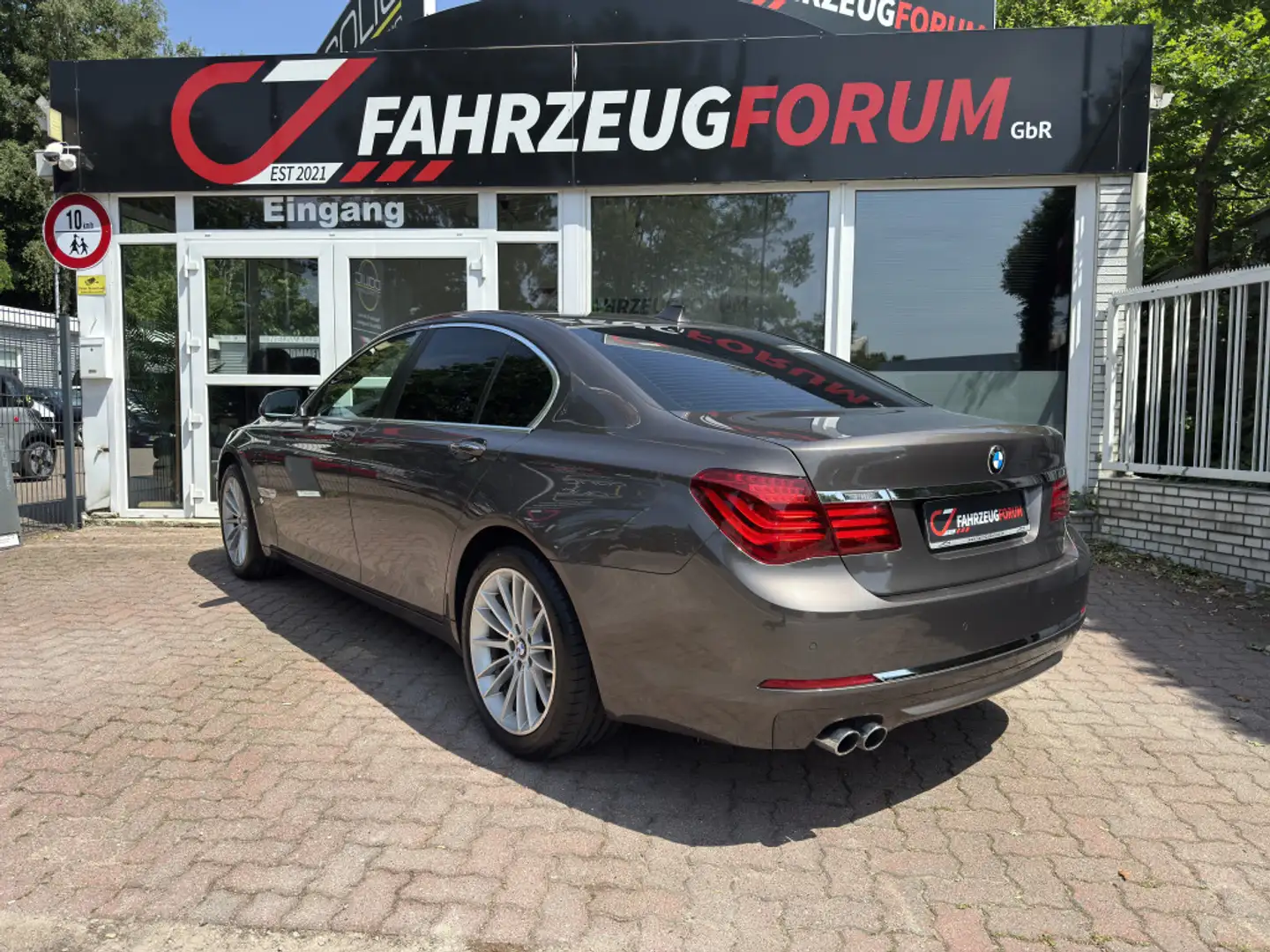 BMW 730 d*Soft-Close*Dynamic-Drive*Head-up*Memory Grau - 2