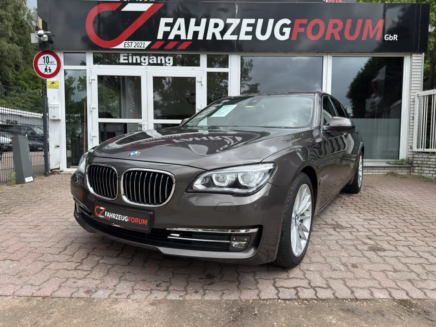 BMW 730 d*Soft-Close*Dynamic-Drive*Head-up*Memory Grau - 1