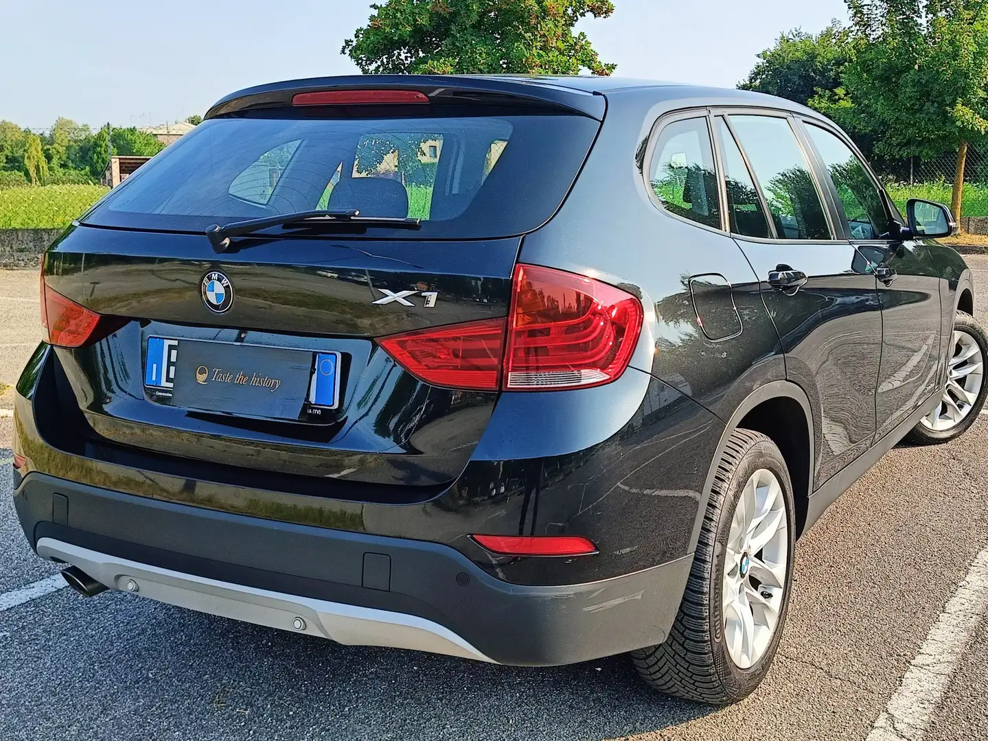 BMW X1 X1 E84 xdrive18d xLine Schwarz - 2