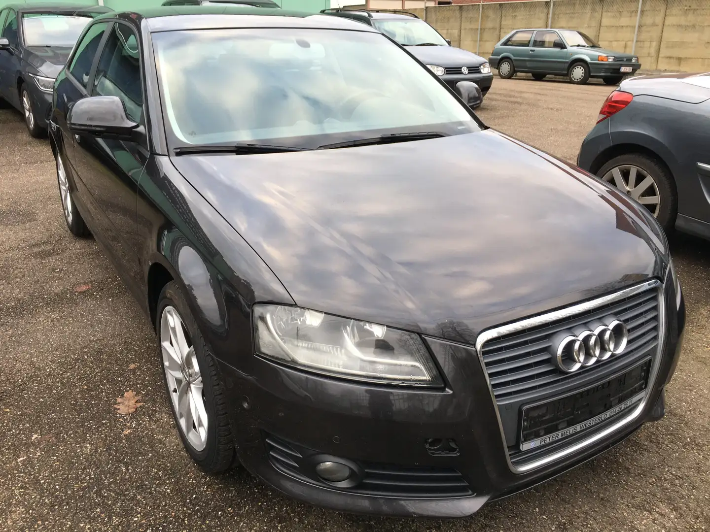 Audi A3 AUTOMAAT 1.6 TDi 77KW Start/Stop DPF S tronic Negru - 1
