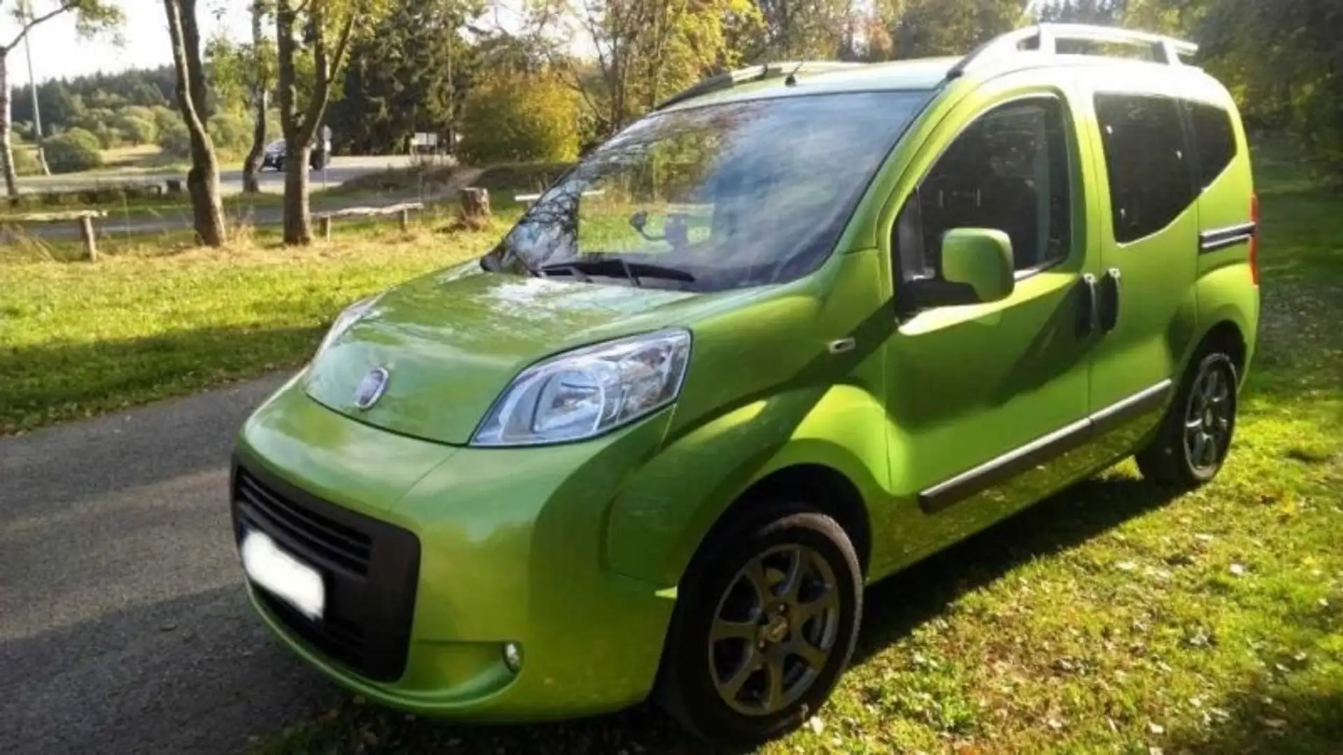 Fiat Qubo 1.4 8V Dynamic mit Alufelgen, renovierte Klima Verde - 2
