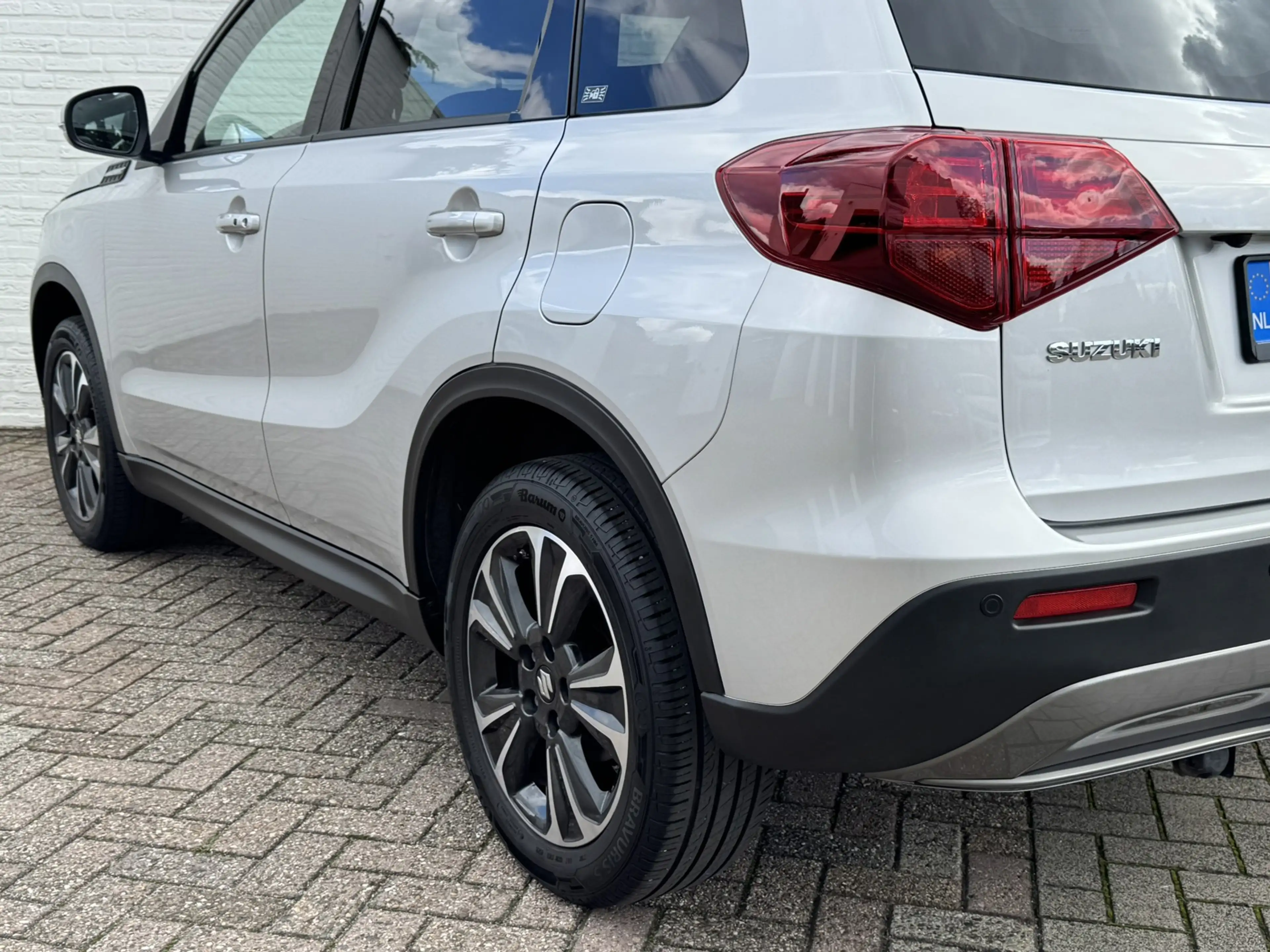 Suzuki Vitara 1.4 Boosterjet Style Smart Hybrid Trekhaak Panoram — photo 33