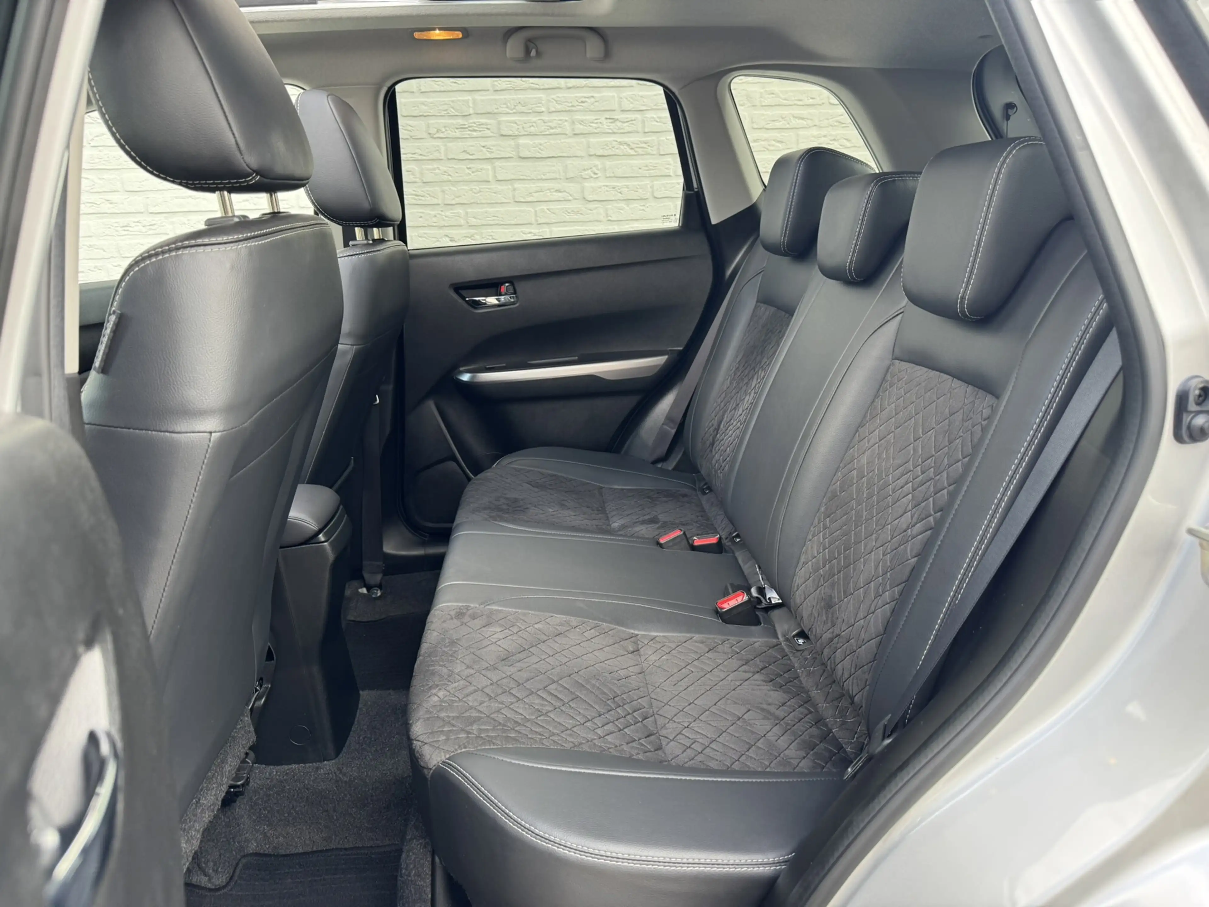 Suzuki Vitara 1.4 Boosterjet Style Smart Hybrid Trekhaak Panoram — photo 18