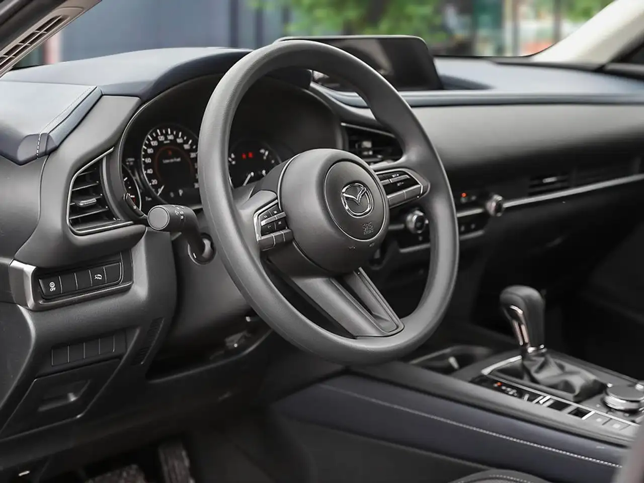 Mazda CX-30 снимка Mazda CX-30