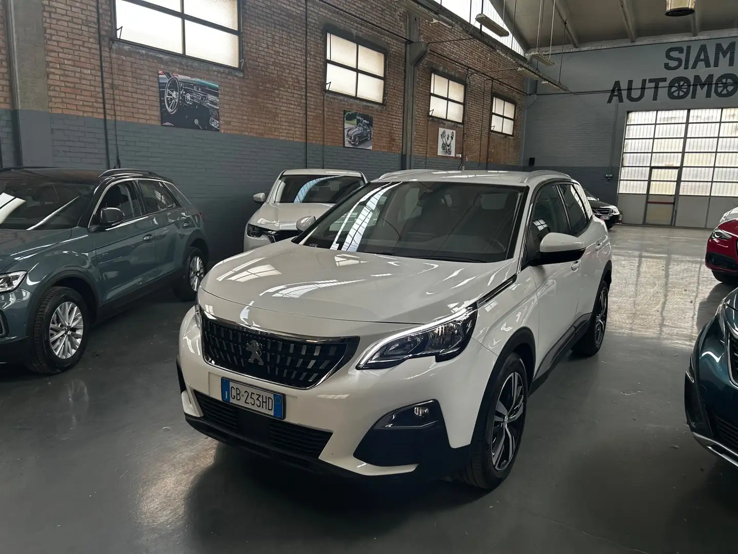 Peugeot 3008 BlueHDi 130 S&S EAT8 sport Blanco - 2