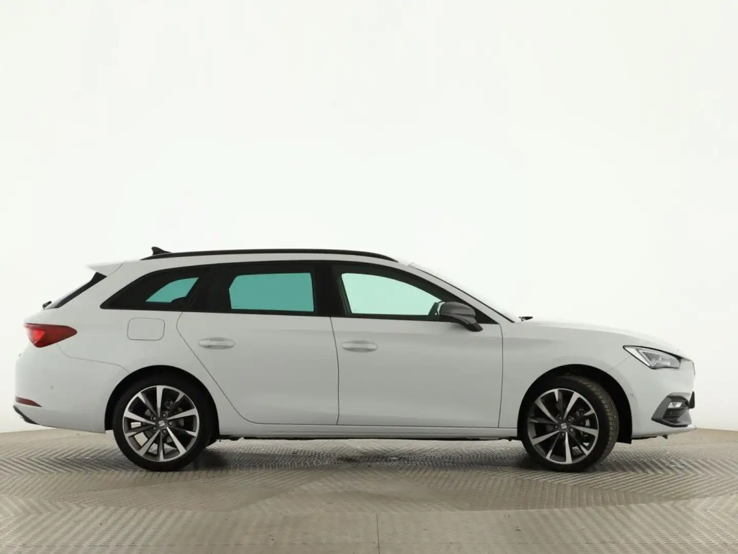 SEAT Leon Sportstourer FR 🔥SUMMERSALE🔥Schnell sein lohnt s Weiß - 2