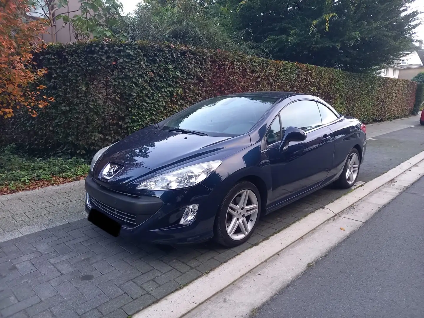 Peugeot 308 308 CC 2.0 HDi 16V 140ch FAP Féline Azul - 1