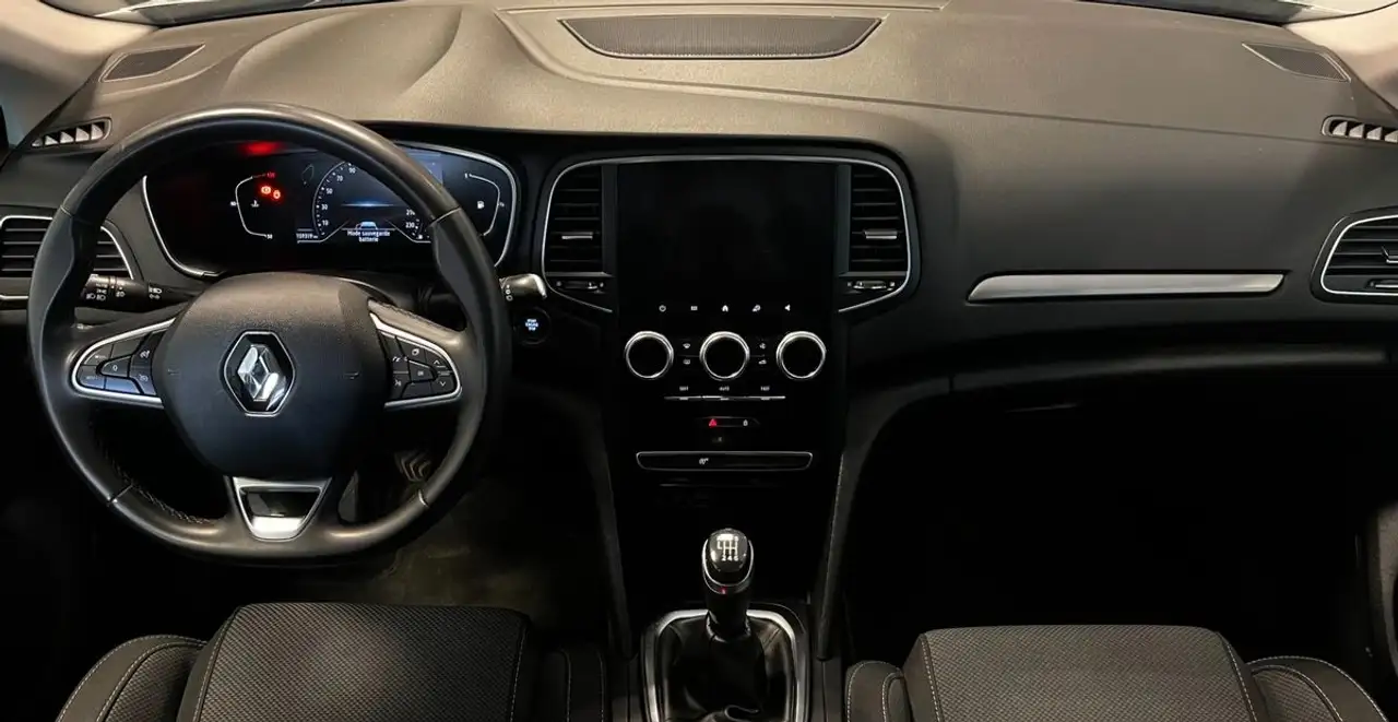 Renault Megane Berline — photo 3