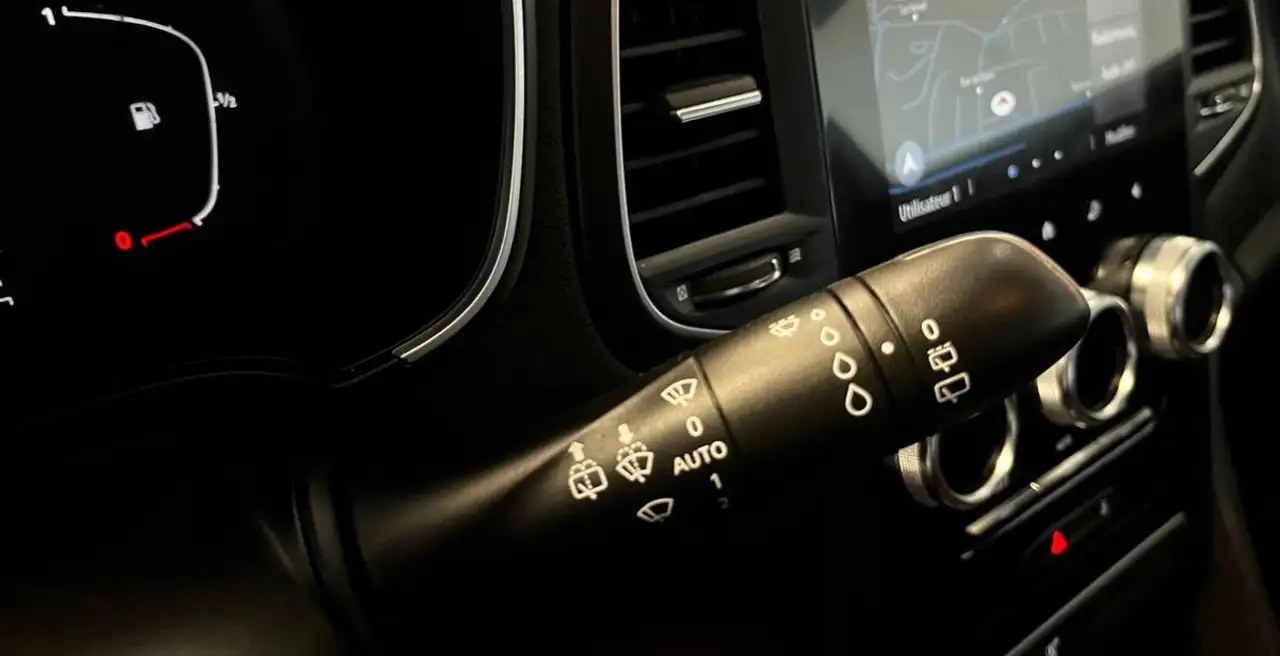 Renault Megane Berline — photo 27
