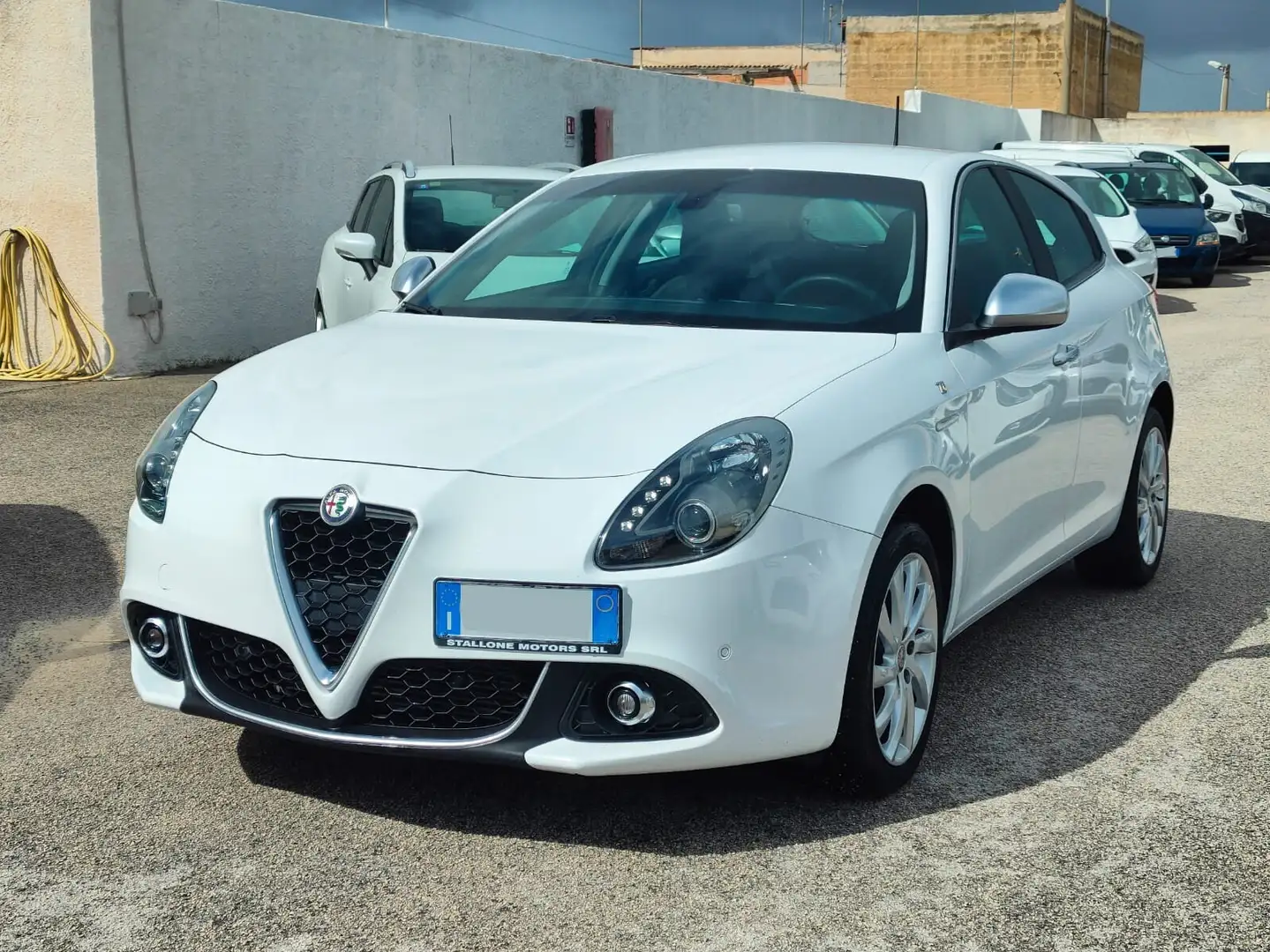 Alfa Romeo Giulietta 1.6 JTDm 120 CV Ti Blanc - 1