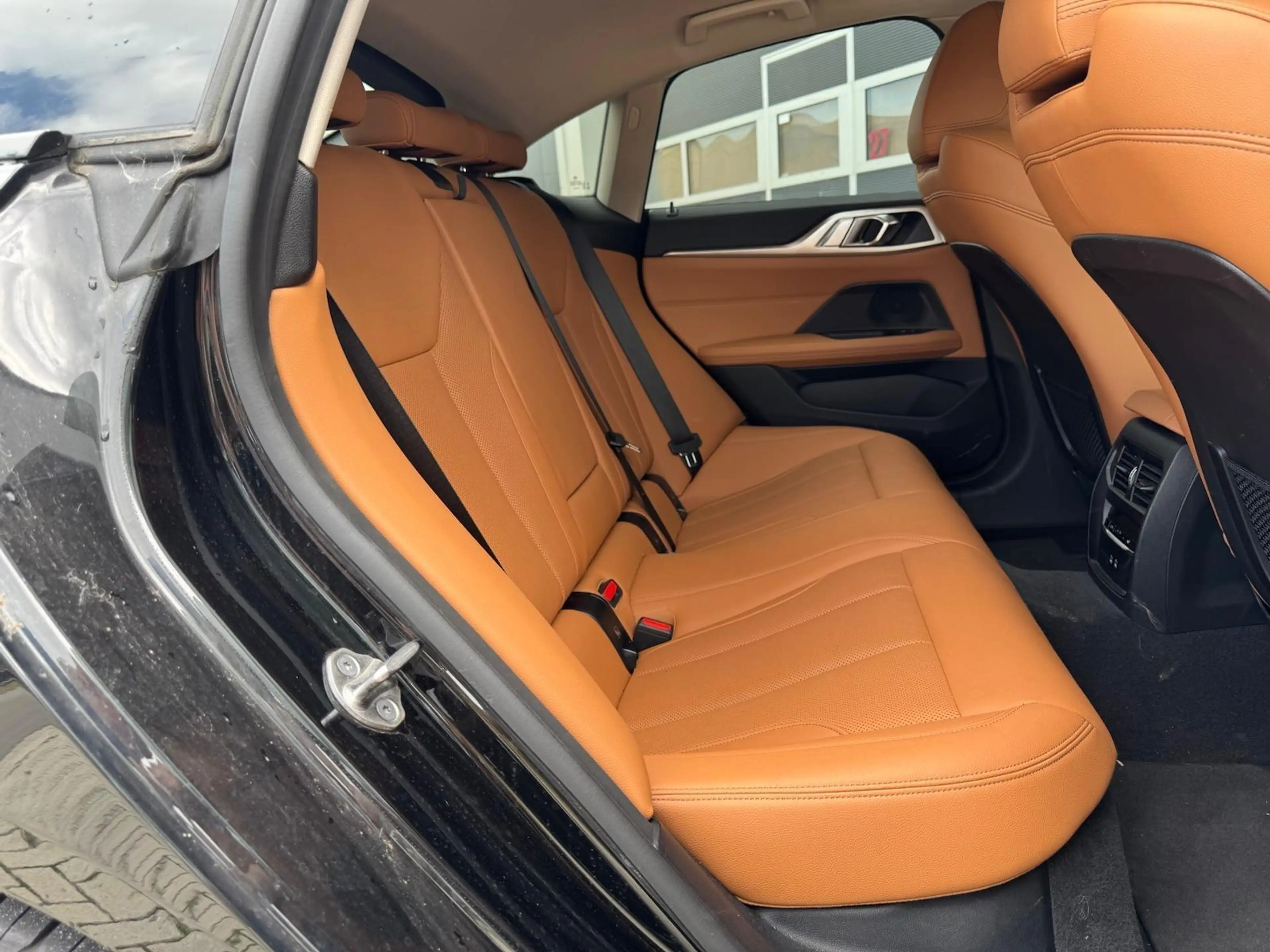 BMW i4 eDrive40 High Executive 84 kWh | Leder | Camera | — photo 22