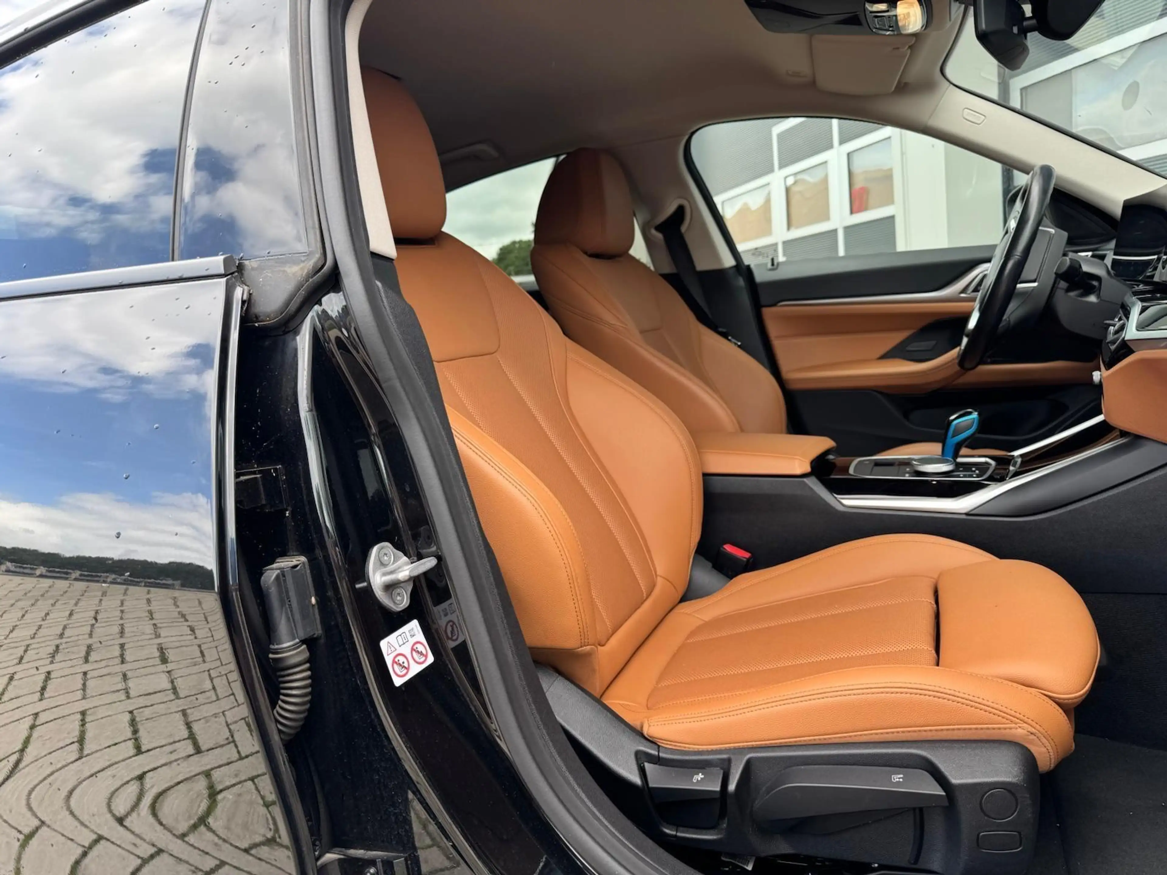 BMW i4 eDrive40 High Executive 84 kWh | Leder | Camera | — photo 21