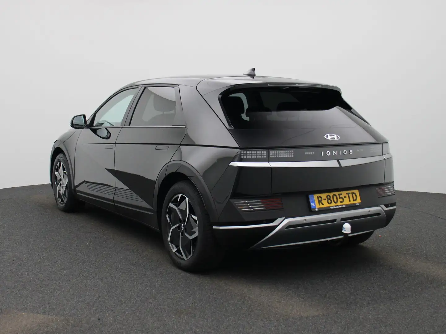 Hyundai IONIQ 5 Style 73kWh | Parkeer camera | Apple carplay / And Zwart - 2