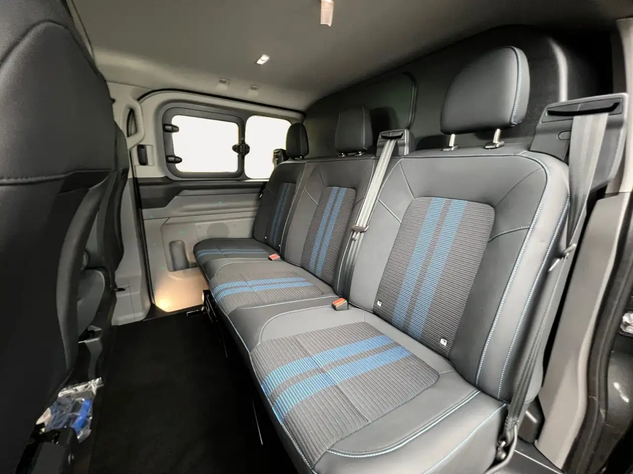 Ford Transit Custom 2026 — фото 11