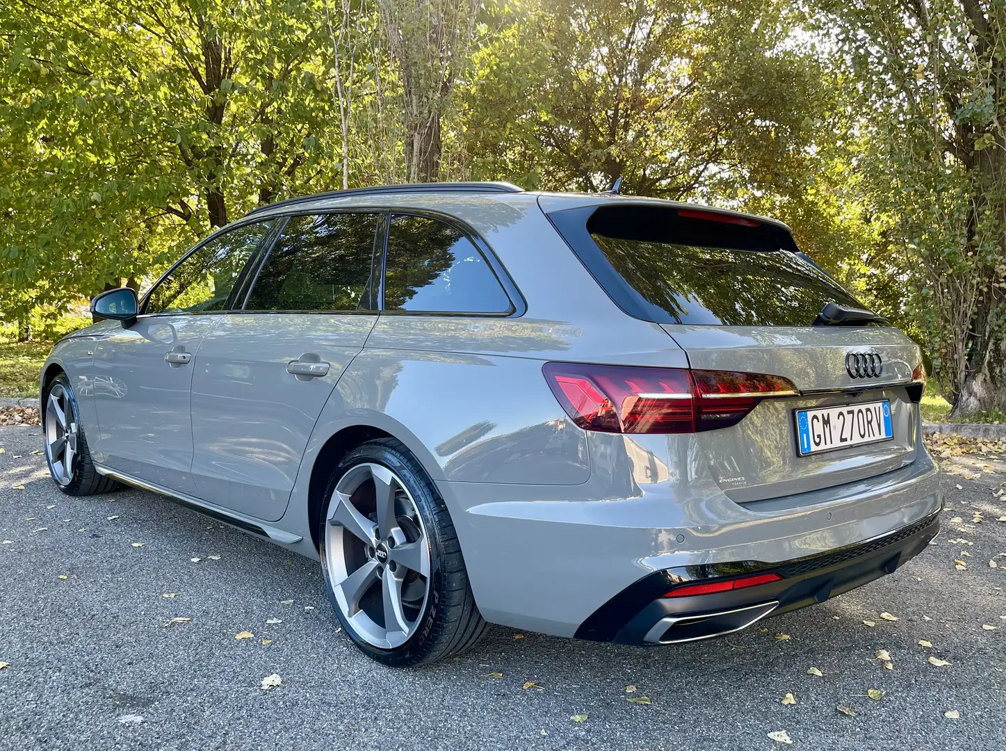 Audi A4 Avant 35 2.0 tdi Mhev S-Line Ed. 163cv S-tronic Grigio - 2