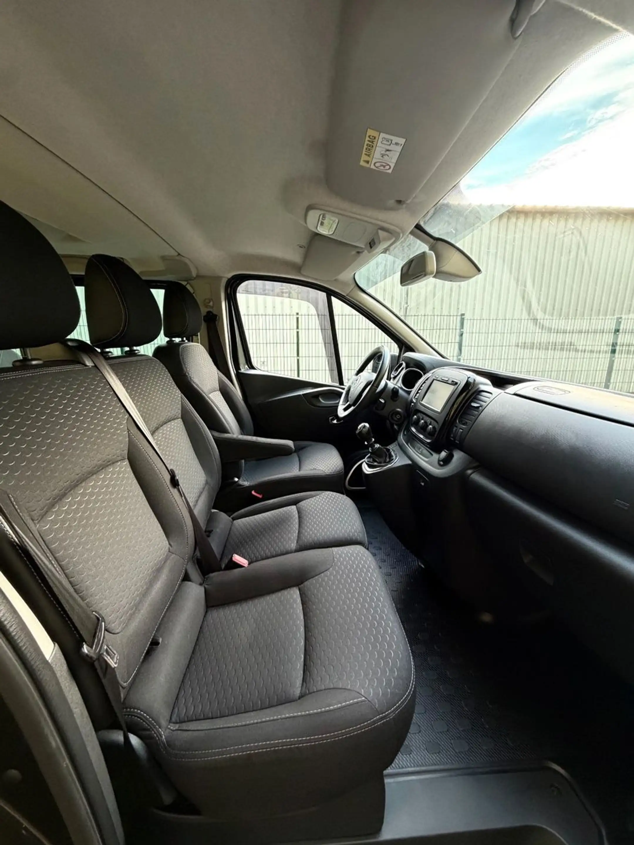 Opel Vivaro B Kombi L2H1  2,9t Tempomat Klima Navi — photo 13