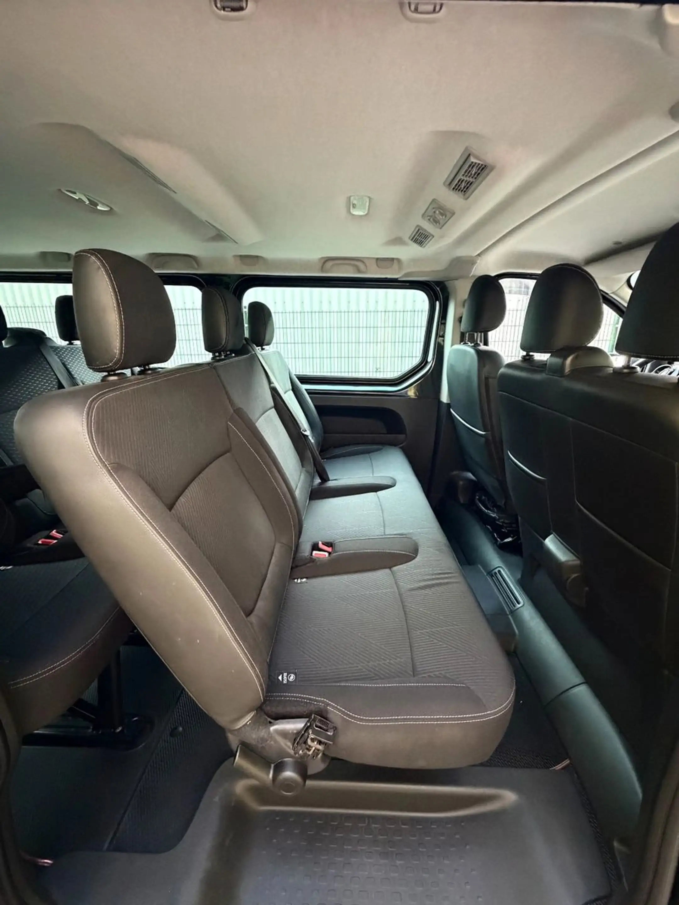Opel Vivaro B Kombi L2H1  2,9t Tempomat Klima Navi — photo 12
